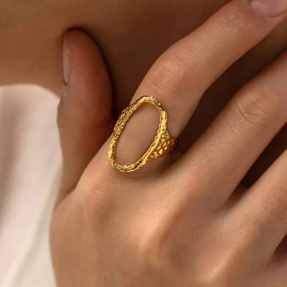 Textured Geometric Oval Open Ring