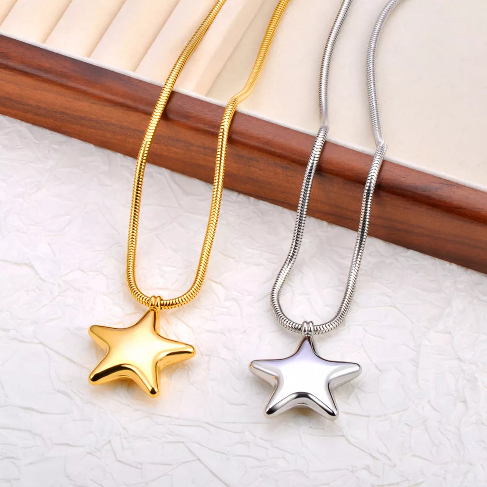 Gold Plated Stainless Steel Star Pendant Necklace for Women – Trendy & Hypoallergenic