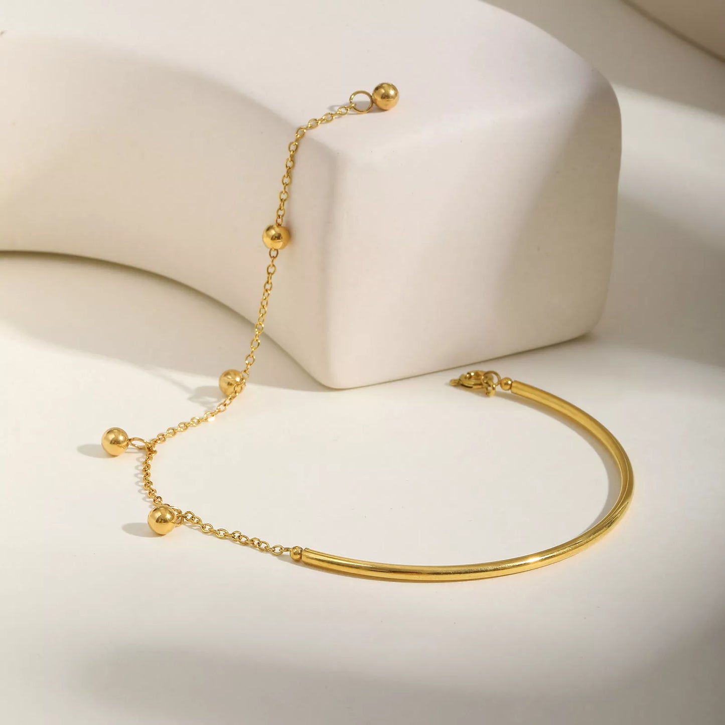 Minimalist Gold Ball & Semi-Circle Link Bracelet for Women – Waterproof Jewelry