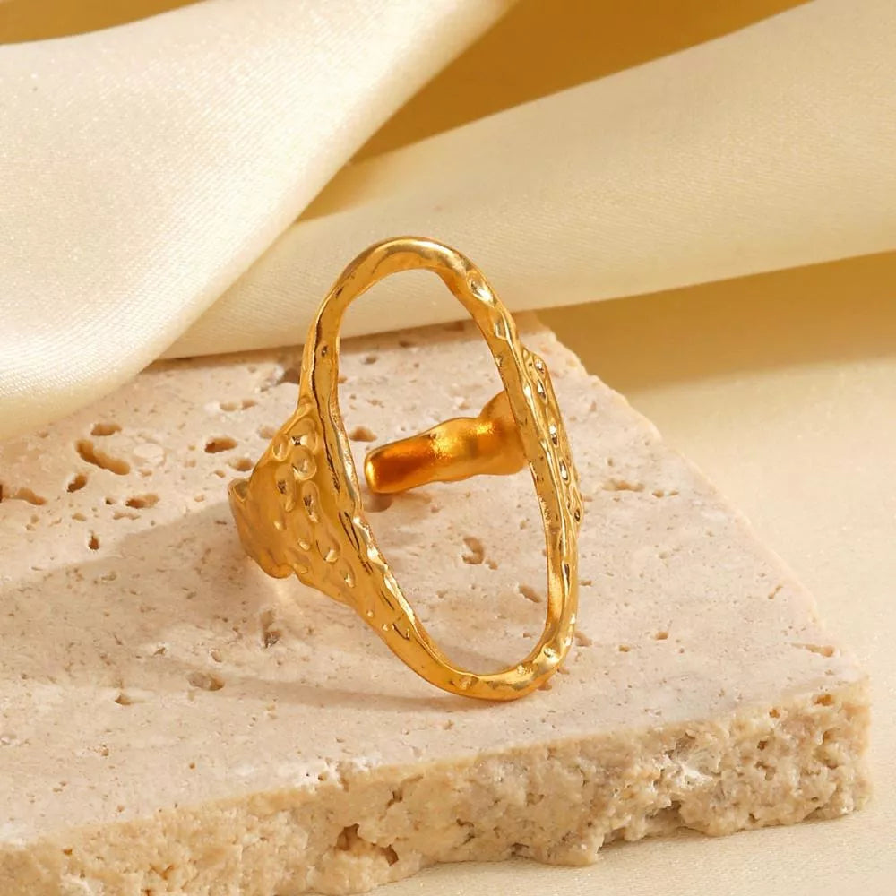 Textured Geometric Oval Open Ring