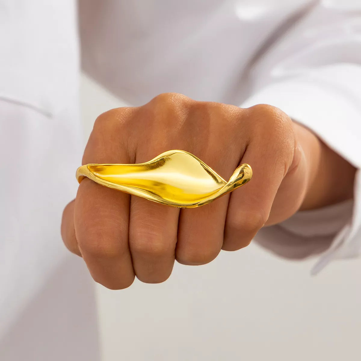 Vintage Gold Leaf Double Finger Ring