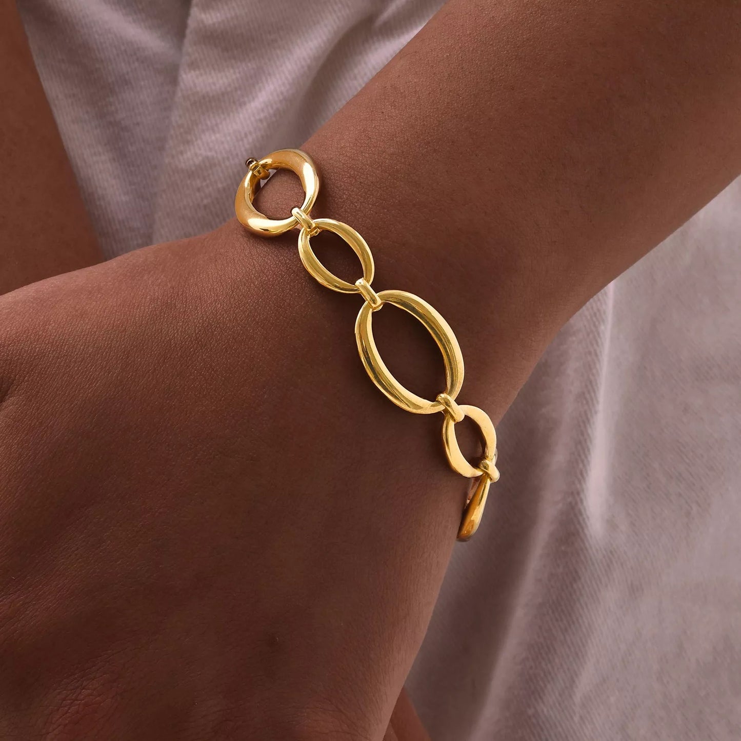 Elliptical Link Chain Bracelet for Women