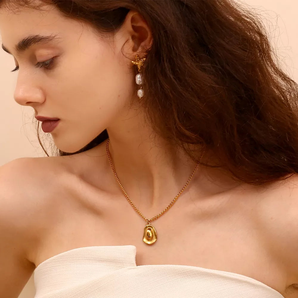 Gold Cowboy Hat Pendant Necklace
