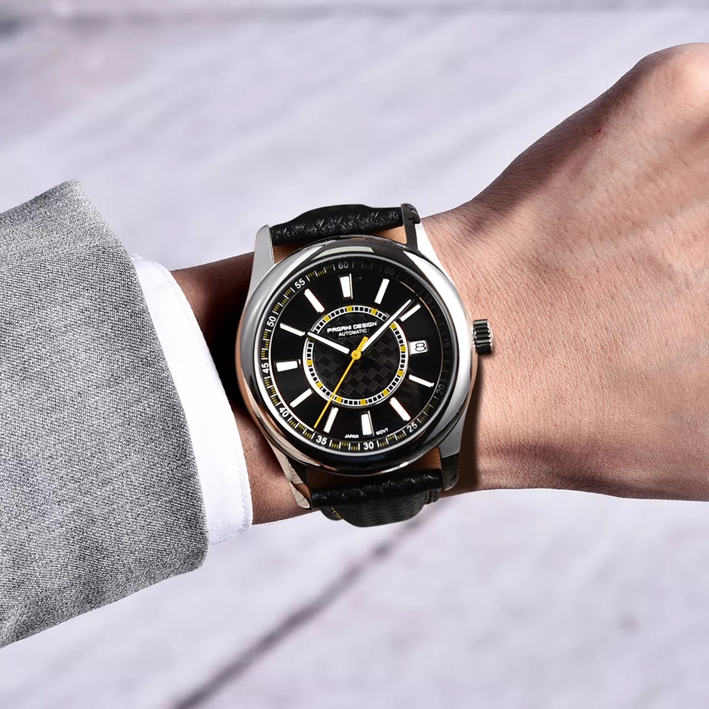 Luxury Automatic Men’s Watch with Sapphire Glass & 10ATM Water Resistance